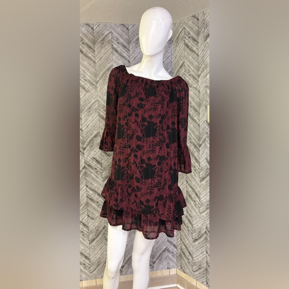 Dex women’s Line Micro floral Dress​​​, medium, black, and burgundy